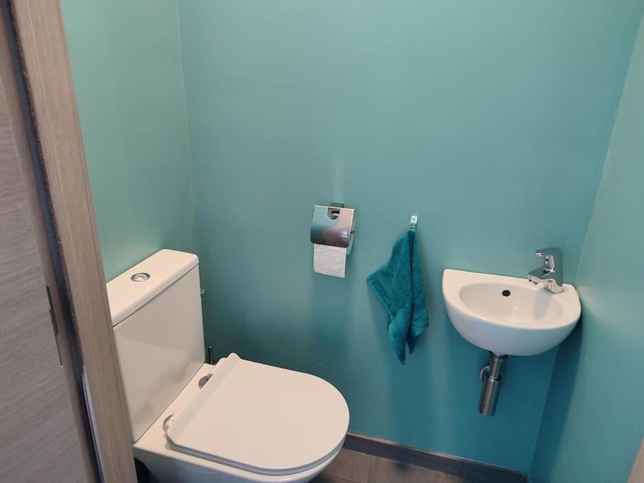 נמור Appartement Dans Un Superbe Quartier Residentiel מראה חיצוני תמונה
