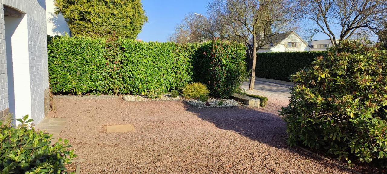 נמור Appartement Dans Un Superbe Quartier Residentiel מראה חיצוני תמונה