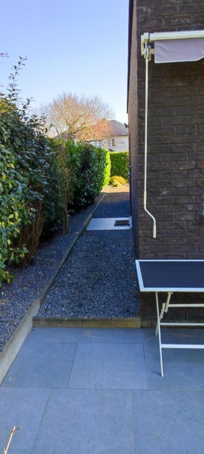נמור Appartement Dans Un Superbe Quartier Residentiel מראה חיצוני תמונה